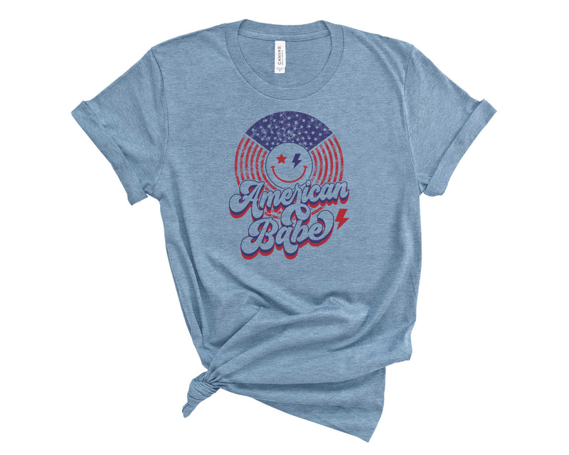 American Babe Smiley - Graphic Tee