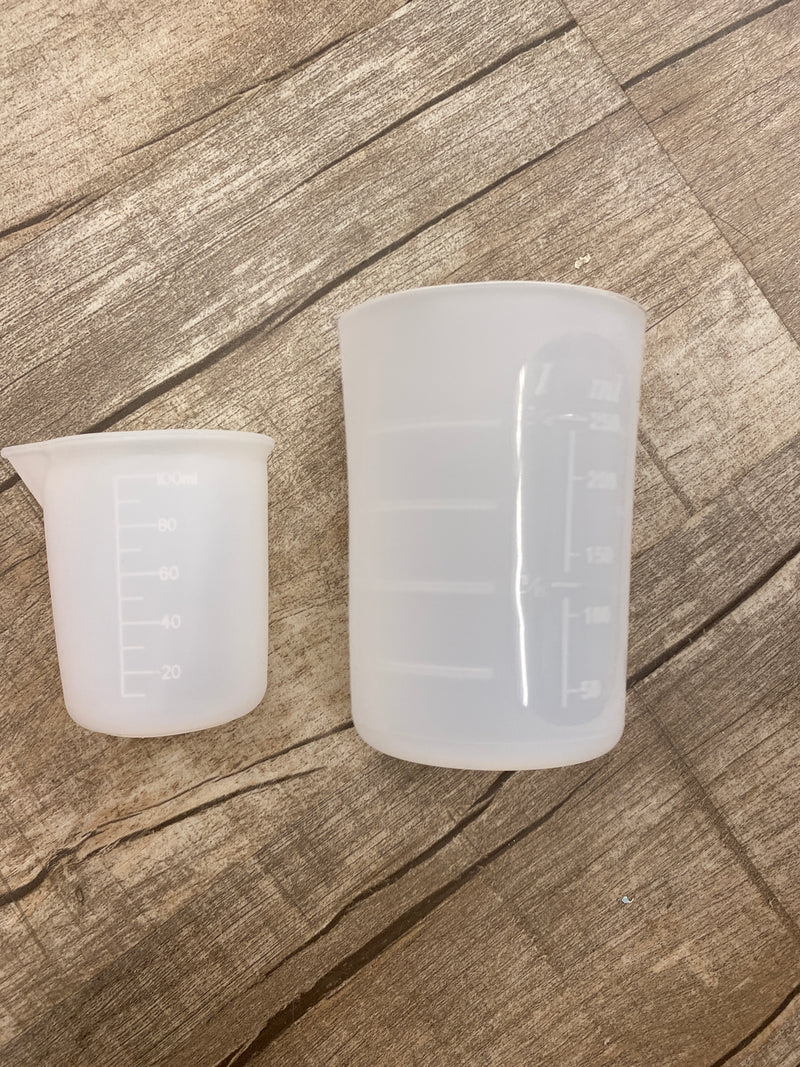 Silicone measuring cup
