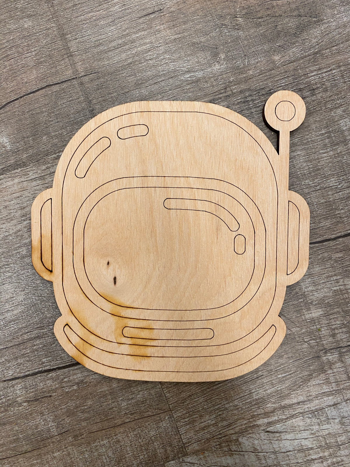 Wood Shape- Astronaut