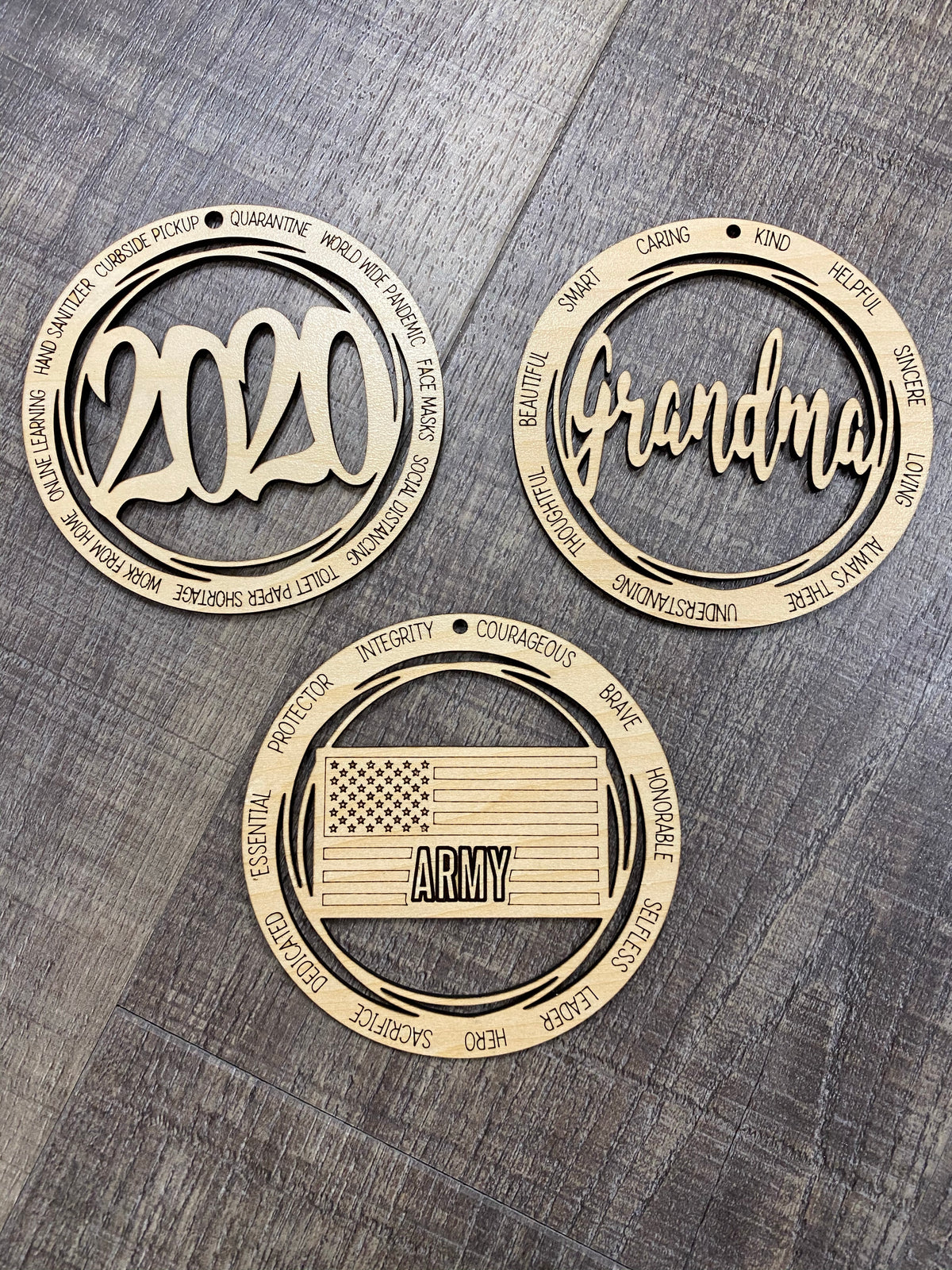 Wood Christmas Ornament 4in