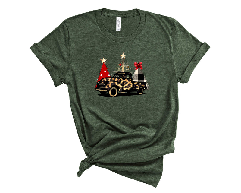 leopard xmas truck trees - Graphic Tee