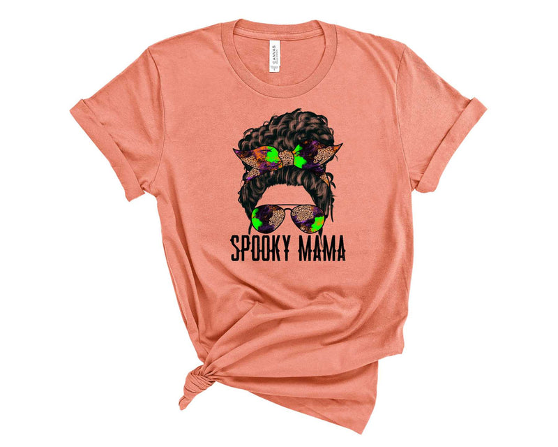 spooky mama curly - Graphic Tee