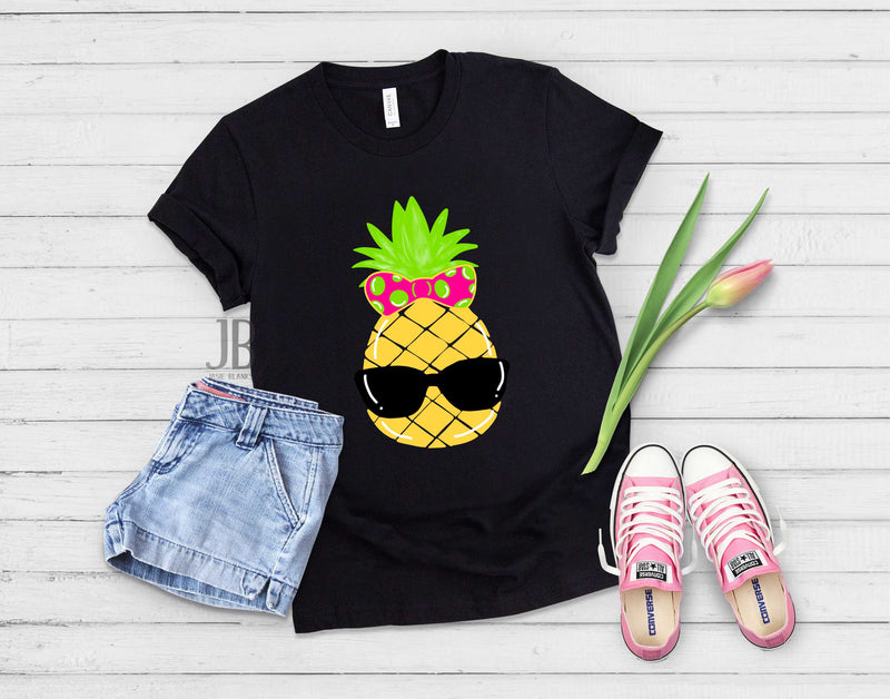 summer pineapple - Graphic Tee